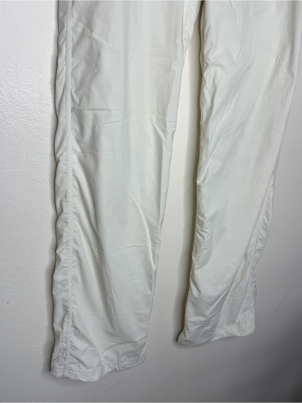 Lululemon Dance Studio Pants Bone Fill Length Sz 4 - Picture 4 of 8